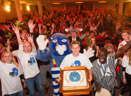 Theos Geburtstags-Filmparty für Kids & Co 