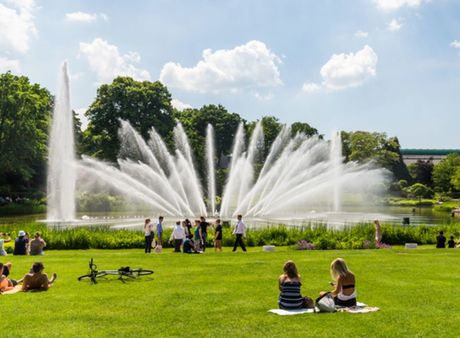 Wasserspiele und Wasserlichtkonzerte