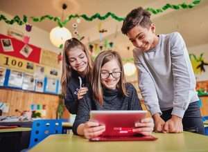 Digi:Kids - Weihnachtskarte erstellen mit Scratch Jr