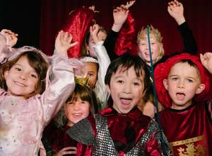 Spielend Theater lernen