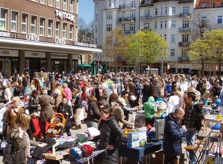 Flohmarkt Marie-Jonas-Platz