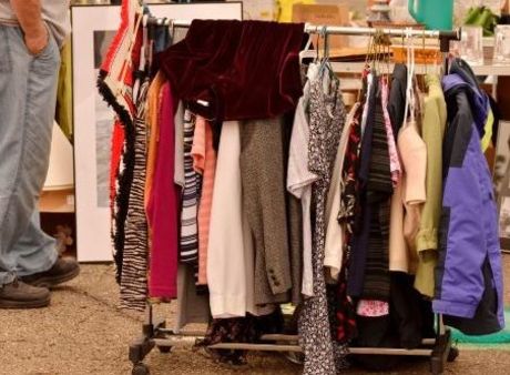 Kinderkleidungs- und Spielzeugbörse