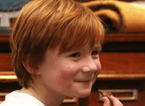 Kleine Schoko-Schule öffentliche Familien-Führung