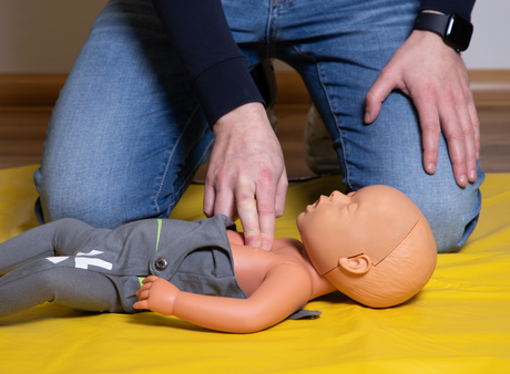 Erste Hilfe am Säugling und Kind Kurs