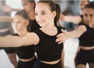 Kreativer Modern Dance & Tanzimpro - Flow Motion Studio 