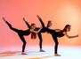 Kreativer Modern Dance & Akrobatik - Flow Motion Studio 
