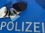 Polizist*innen lesen vor