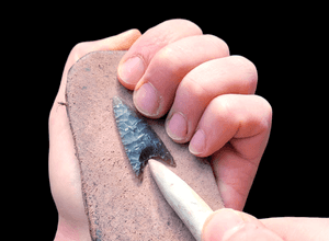 Pfeilspitzen: Steinwerkzeug Workshop