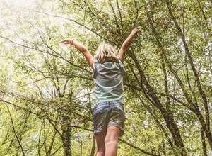 Kinderyoga im Mauerpark