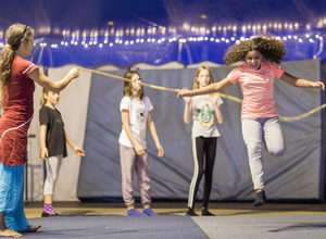 Zirkusferien bei CABUWAZI Marzahn im Herbst