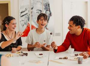 Mozartkugeln formen – Workshop für Kinder