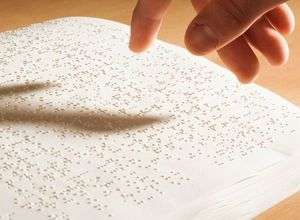 Weihnachtliche Vorlesestunde in Brailleschrift