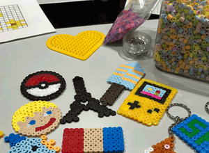 Winterliche Motive aus Bügelperlen basteln