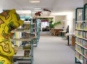 Janusz-Korczak-Bibliothek