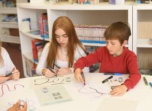 mittwochs 4x anders: Ozobots programmieren