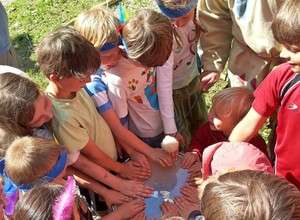 Naturcamp Starnberger See mit Häuptling Bunte Feder