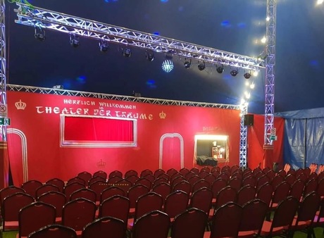 Alejandros Zeltfigurentheater gastiert in Remscheid