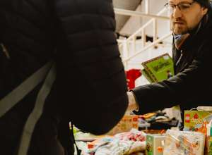 Kinderflohmarkt mit wechselndem Kinderprogramm