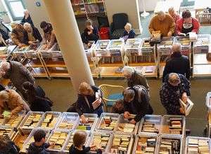 Bücherflohmarkt in der Humboldt-Bibliothek