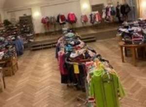 Kinderbasar im Kaufhausprinzip