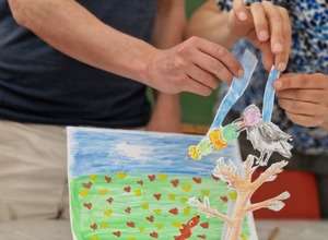 Nouruz auf Papier. Papiertheaterworkshop für Groß und Klein