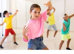 Kreativer Modern Dance & Tanzimpro-Flow Motion Studio Moabit