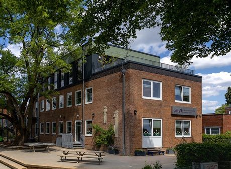 Flohmarkt "Rund ums Kind" in der Grundschule ahfs Berne