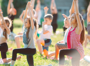 Kinderyoga mit Schafen & Ziegen