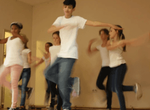 Dance Camp auf Englisch at the KiEZ Inselparadies Petzow