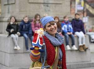 Kinderführung: Zeitreise mit Kindermädchen Gina