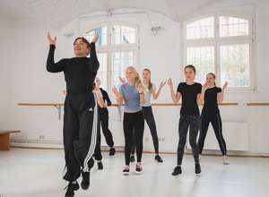 English Kpop Pop Dance | Tanz Ferienkurs Englisch