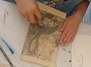 Linolschnitt und Druck auf Papier, Beutel und Shirts