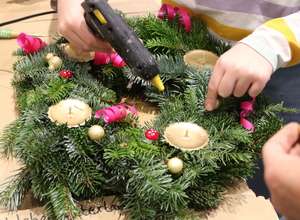 Adventskranz binden
