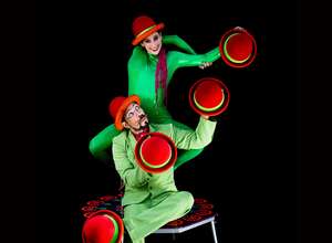 Juggling & Acrobatics: Circo Zirkulo – Tanari & Braunny