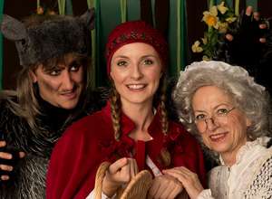 The Little Red Riding Hood - Storyacting