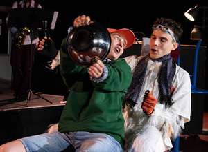 Musiktheater "Emil und der Pelikanmann"