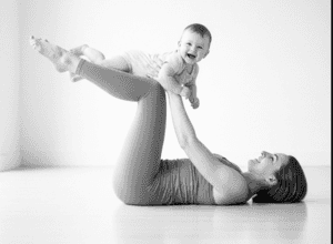 Pilates mit Baby