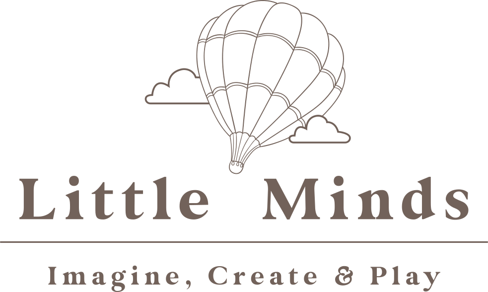 logo Little Minds Studio